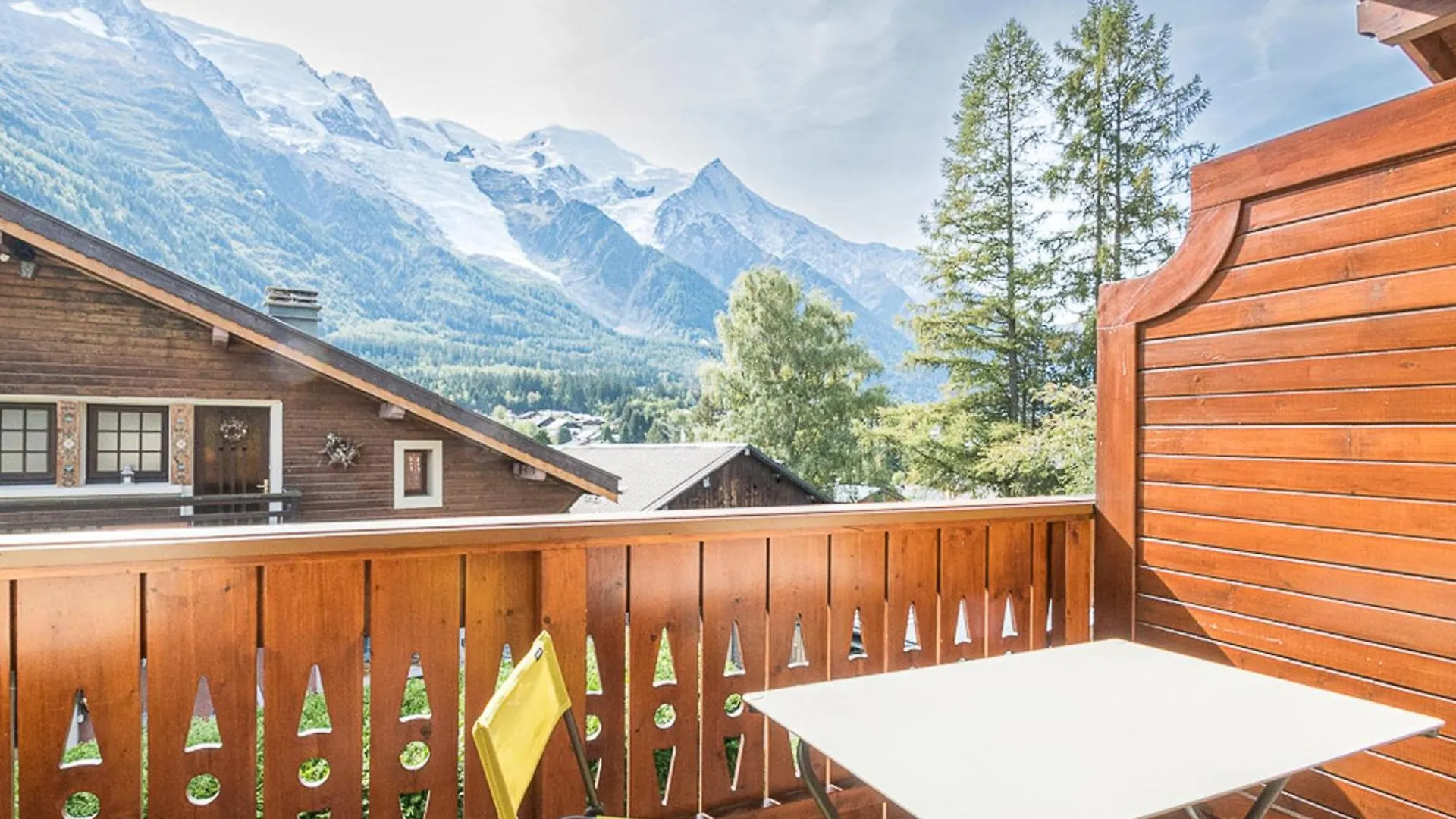 Apartment Chalet Duplex 3* Avec Wifi, Parking Et Animaux Acceptes A Chamonix - Fr-1-343-171
